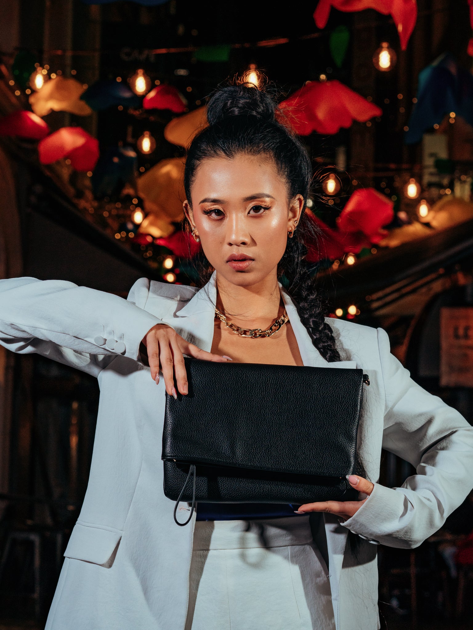 Your laptop bag and everyday crossbody bag. London bag